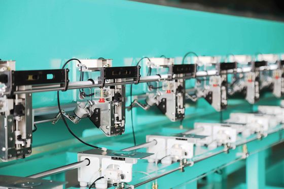 9 iğne 18 başlı düz nakış makinesi Titanyum alaşımlı kanca ile yüksek hızlı