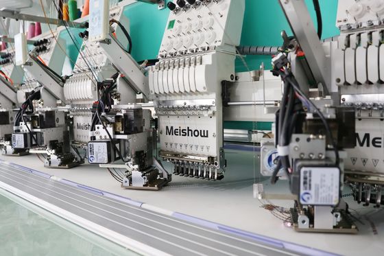 Bilgisayar 6 Boyutlar Sequins nakış makinesi 9 İğneler 20Baş Nakış Ekipmanı