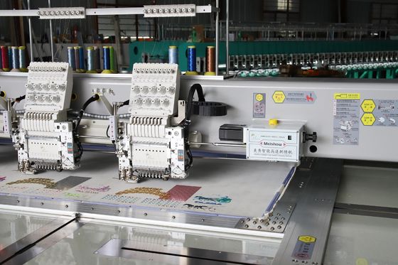 Yüksek Hızlı Çift Çubuk nakış Makinesi 6 Başlı Endüstriyel Nakış Makinesi