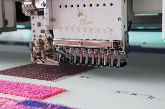 13 Dil Sequins nakış makinesi Yüksek Hızlı Bilgisayar Nakış Makinesi