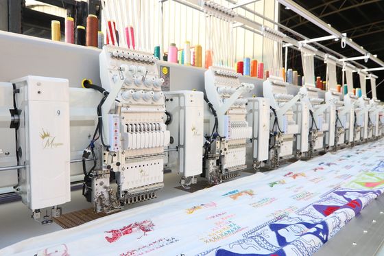 13 Dil Sequins nakış makinesi Yüksek Hızlı Bilgisayar Nakış Makinesi