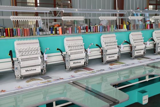 Tek Sequins nakış makinesi 15 iğne 12 başlı özelleştirme alanı